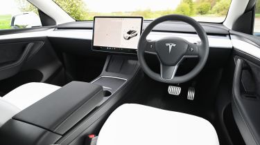 Tesla Model Y - interior